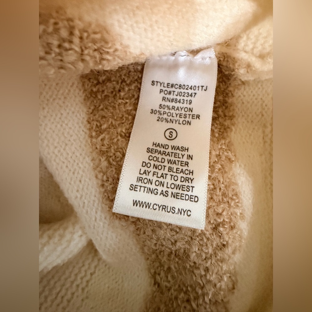 Cyrus Button Front Cream and Camel Cardigan Sweater size S - Picture 12 of 12